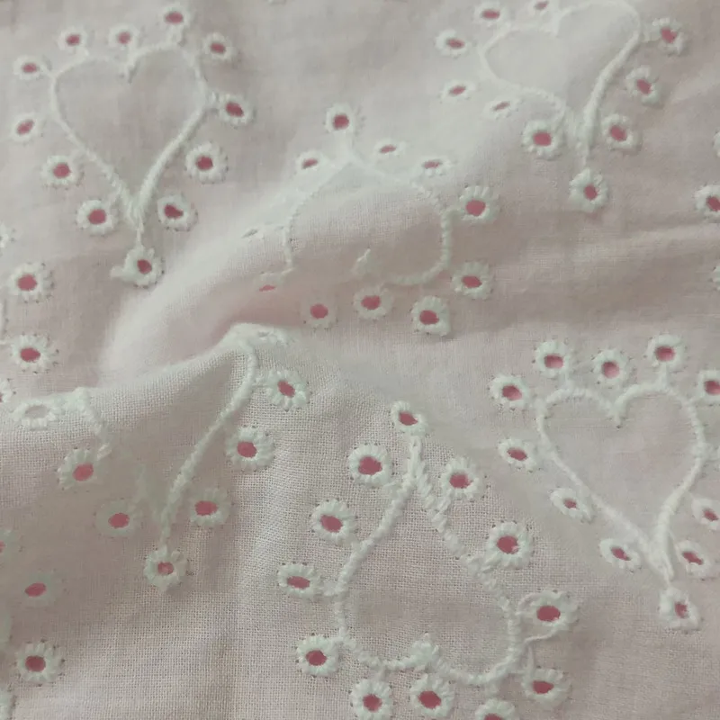 1yard White Cotton Embroidery Fabric Embroidered Patterns Apparel Tissu Sewing Skirt Cloth Tecido Lace Fabric Textiles
1yard White Cotton Embroidery Fabric Embroidered Patterns Apparel Tissu Sewing Skirt Cloth Tecido Lace Fabric Textiles