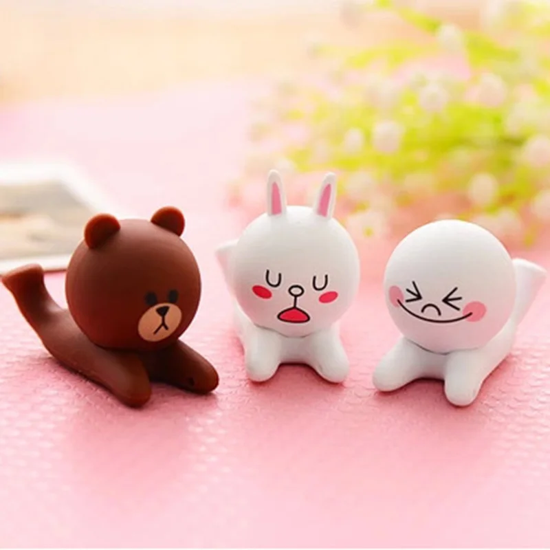 Fashion cute Animal Mobile Phone Holder Desktop Decorration Dual-use Plastic Table Accessories Dedicated High-end Kids Gift
Fashion cute Animal Mobile Phone Holder Desktop Decorration Dual-use Plastic Table Accessories Dedicated High-end Kids Gift