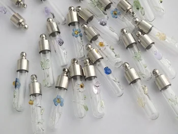 free shiping !!! A-4647 Fashion Mixed Style Bottle Pendant Perfume pendant findings 
free shiping !!! A-4647 Fashion Mixed Style Bottle Pendant Perfume pendant findings