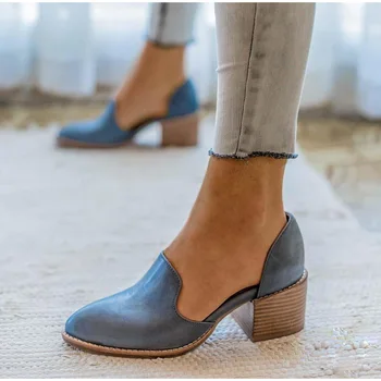EOEODOIT Leather Pumps Women Autumn Med Chunky Block Heel Shoes Slip On Pointed Toe Casual Plus Size 44 Female Summer Sandals
EOEODOIT Leather Pumps Women Autumn Med Chunky Block Heel Shoes Slip On Pointed Toe Casual Plus Size 44 Female Summer Sandals