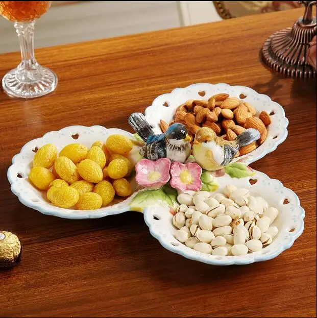 Modern decorative plate for Fruit Creative Ceramic Dessert Plate Decorations Candy Dried Plate Home Decors Wedding Gifts
Modern decorative plate for Fruit Creative Ceramic Dessert Plate Decorations Candy Dried Plate Home Decors Wedding Gifts