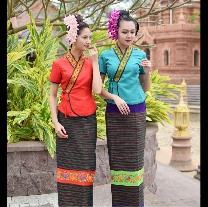 

Asian Thai Laos Vietnam Dai Nation Folk dance Traditional dress blue Queen single shoulder Ancient Thailand style Red Outfit