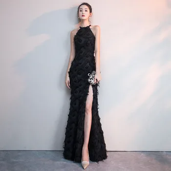 Hanging Neck Dress Long Qipao Bride High Split Cheongsam Dress Vestidos Chinos Oriental Wedding Gowns Party Dresses Big Size 3XL
Hanging Neck Dress Long Qipao Bride High Split Cheongsam Dress Vestidos Chinos Oriental Wedding Gowns Party Dresses Big Size 3XL