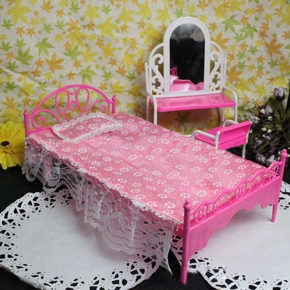 Mini Girl Dolls Single Bed with Lace Sheet and Pillow Dollhouse Sleep Bed Furniture Bedroom Accessories for Barbie Dolls Toy
Mini Girl Dolls Single Bed with Lace Sheet and Pillow Dollhouse Sleep Bed Furniture Bedroom Accessories for Barbie Dolls Toy
