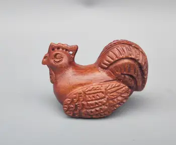 China wood carving chicken small statue
China wood carving chicken small statue