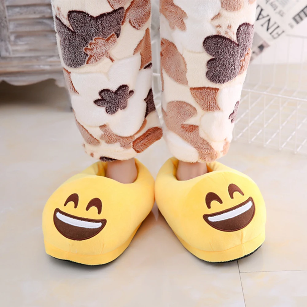 Women's Slippers Shoes velvet Winter Autumn Warm Cotton Plush toe Slipper Emoji Indoor Soft Cartoon Unisex male and female EVA 
Women's Slippers Shoes velvet Winter Autumn Warm Cotton Plush toe Slipper Emoji Indoor Soft Cartoon Unisex male and female EVA