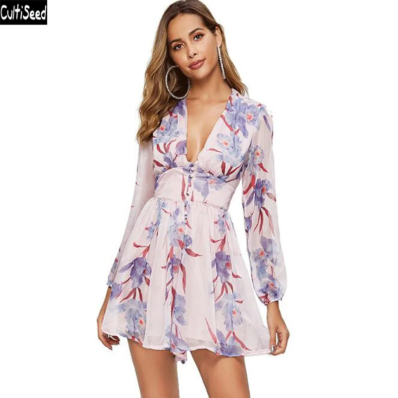 Cultiseed Women Summer New Fashion Jumpsuits Rompers Female Sexy Deep V neck Print Chiffon Jumpsuits Ladies Short Pant Playsuits 
Cultiseed Women Summer New Fashion Jumpsuits Rompers Female Sexy Deep V neck Print Chiffon Jumpsuits Ladies Short Pant Playsuits