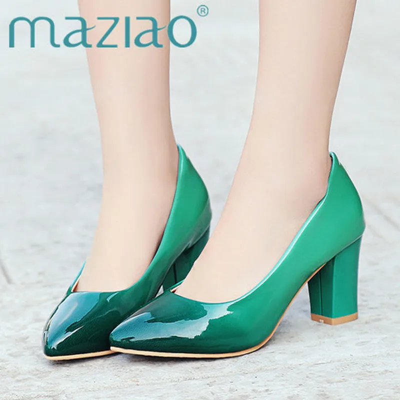 MAZIAO Fashion Gradation Colors Slip on Lazy Shoes with Pointed Toe Comfortable Sqaure Heel Women Pumps Blue Red Green Purple
MAZIAO Fashion Gradation Colors Slip on Lazy Shoes with Pointed Toe Comfortable Sqaure Heel Women Pumps Blue Red Green Purple