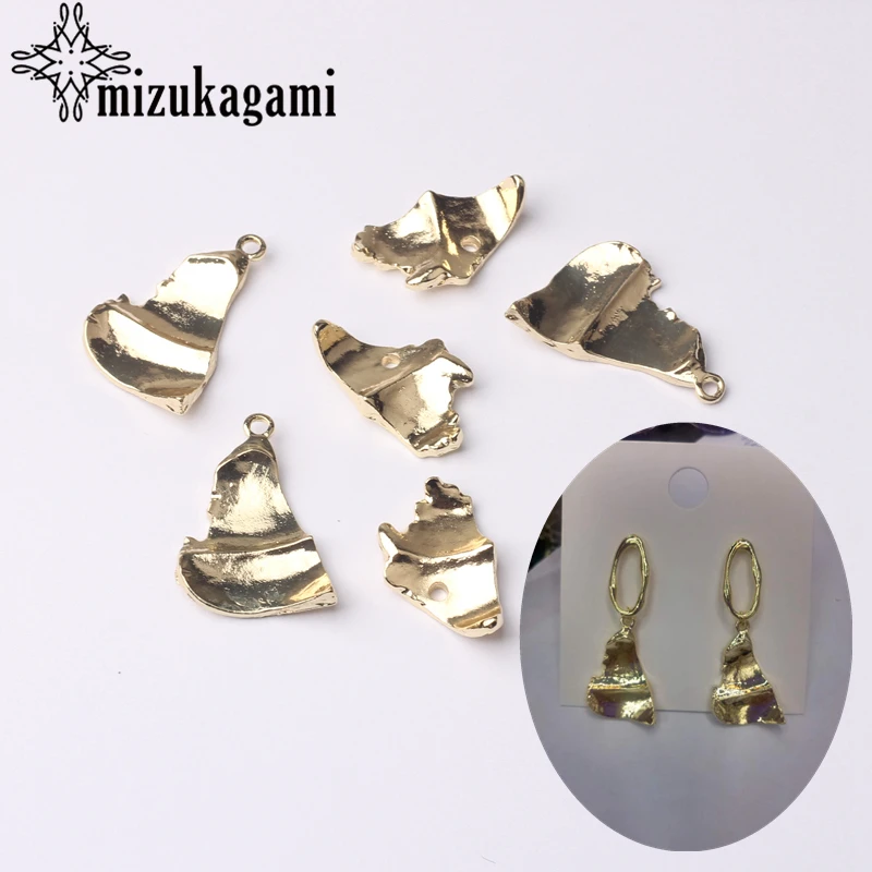 Golden Zinc Alloy Geometric Sheet Charms Pendant 6pcs/lot For DIY Fashion Drop Earrings Jewelry Making Accessories
Golden Zinc Alloy Geometric Sheet Charms Pendant 6pcs/lot For DIY Fashion Drop Earrings Jewelry Making Accessories
