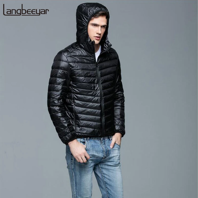 2019 Winter Fashion Brand Ultralight Duck Down Jacket Mens Packable Streetwear Feather Coats Korean Hooded Warm Mens Clothing
2019 Winter Fashion Brand Ultralight Duck Down Jacket Mens Packable Streetwear Feather Coats Korean Hooded Warm Mens Clothing