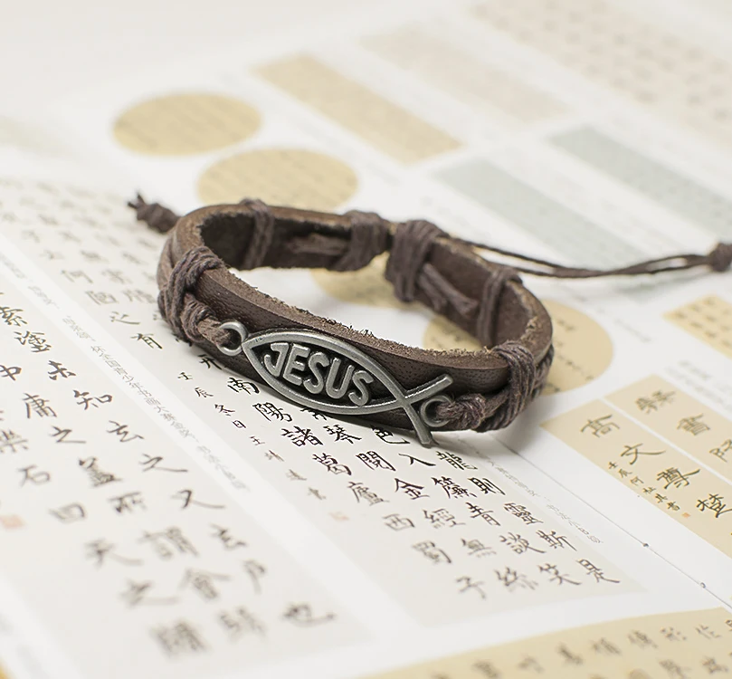 Free ShipJewelry Cross Accessories Jesus Love Mens Leather Bracelets Bangles Women pulseira de couro Christmas Gift
Free ShipJewelry Cross Accessories Jesus Love Mens Leather Bracelets Bangles Women pulseira de couro Christmas Gift