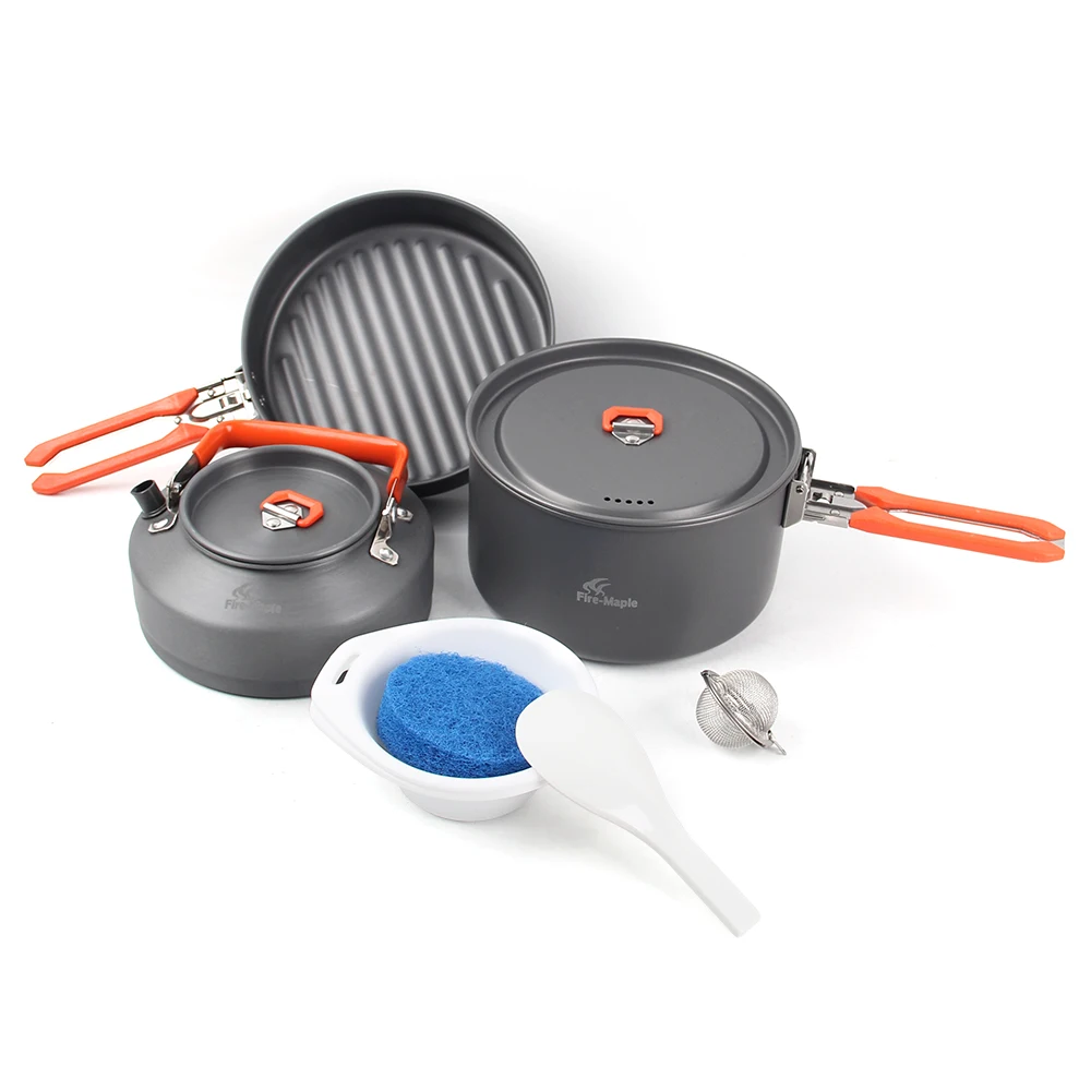 Outdoor Camping 7Pcs Cookware Set Hiking Backpacking Picnic Cooking Pot Frypan Kettle Set with Foldable Handle for 2 -3 People
Outdoor Camping 7Pcs Cookware Set Hiking Backpacking Picnic Cooking Pot Frypan Kettle Set with Foldable Handle for 2 -3 People