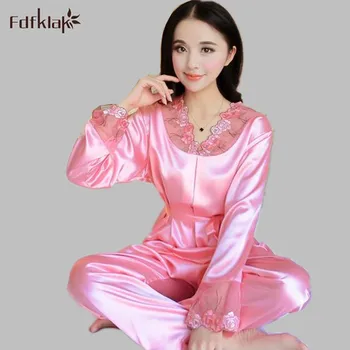 2017 New Home Clothes Pijama Sexy Silk Pyjamas Women Pijama Summer V-Neck Long Sleeve Sleepwear Women Pijama Mujer RedM-XL E1108
2017 New Home Clothes Pijama Sexy Silk Pyjamas Women Pijama Summer V-Neck Long Sleeve Sleepwear Women Pijama Mujer RedM-XL E1108