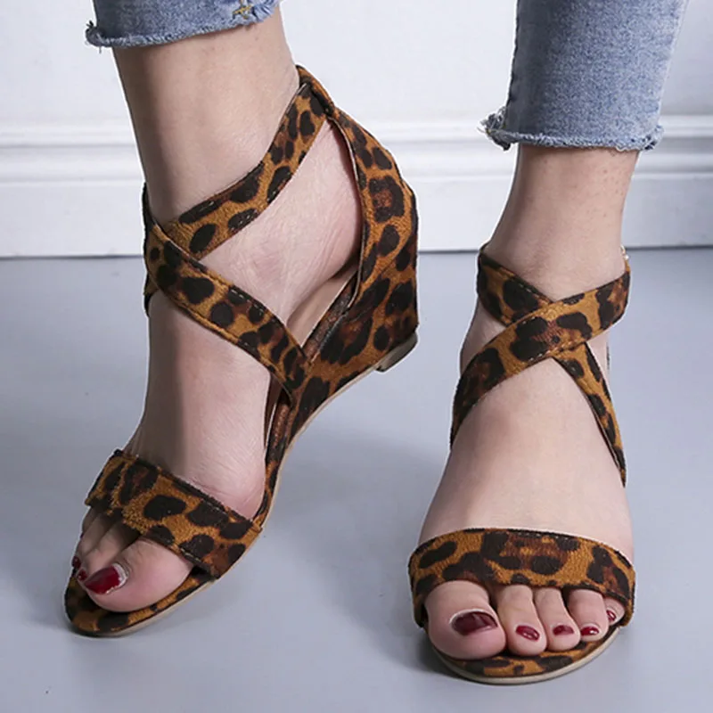 Spring Women Pumps wedges Leopard Cross Tied Open Toe Ankle buckle strap Wedding Platform Ladies Sandal Shoes Zapatos Mujer 881W
Spring Women Pumps wedges Leopard Cross Tied Open Toe Ankle buckle strap Wedding Platform Ladies Sandal Shoes Zapatos Mujer 881W