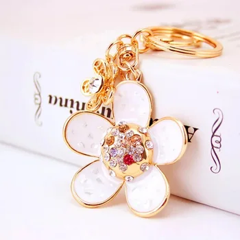 free shipping 20pcs/lot love theme rhinestone white flower keychain purse hanger bridal showers favors, Valentine's Day gifts
free shipping 20pcs/lot love theme rhinestone white flower keychain purse hanger bridal showers favors, Valentine's Day gifts
