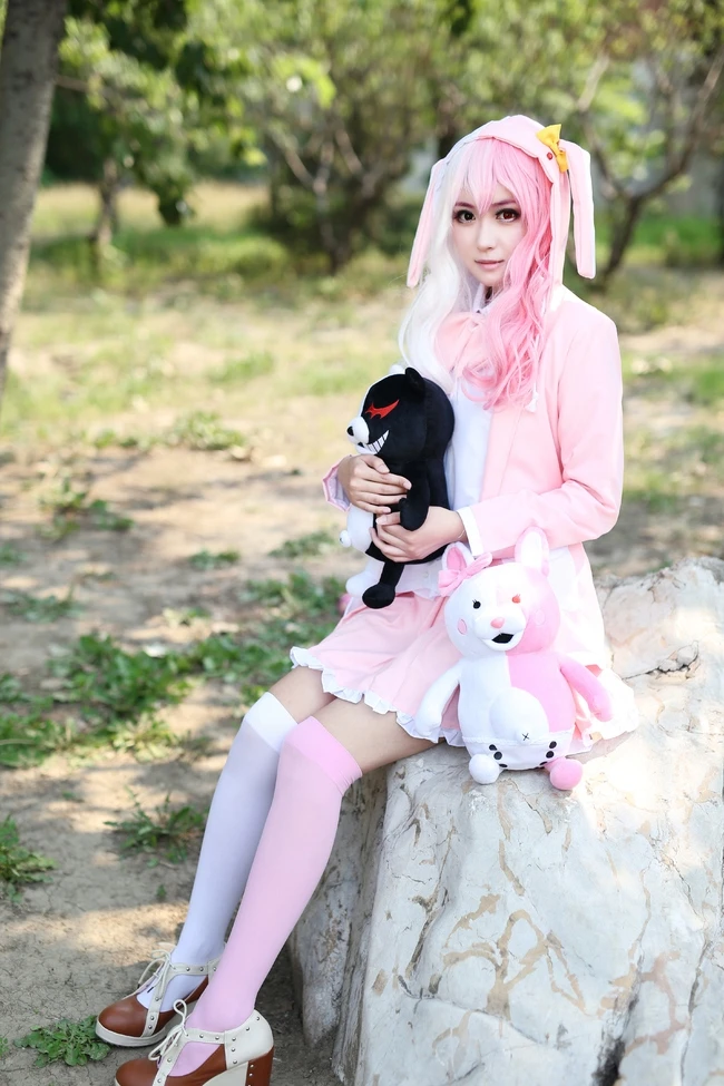 Danganronpa Monomi Pink&White Rabbit Uniform Dress Outfit Anime Cosplay Costumes 11
Danganronpa Monomi Pink&White Rabbit Uniform Dress Outfit Anime Cosplay Costumes 11