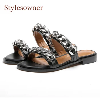 New Stylish Summer Open Toe Cool Slideds Shoes Handsome Genuine Leather Double Metal Chain Flat Fashionable Motorcycle Sandal 
New Stylish Summer Open Toe Cool Slideds Shoes Handsome Genuine Leather Double Metal Chain Flat Fashionable Motorcycle Sandal