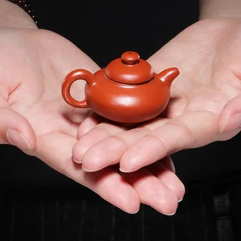 Chinese Style Purple Clay Teapot Decoration Fingertip Cute Mini Zisha Pot for Tea Ceremony Ornament Crafts Miniatures Decor Gift
Chinese Style Purple Clay Teapot Decoration Fingertip Cute Mini Zisha Pot for Tea Ceremony Ornament Crafts Miniatures Decor Gift