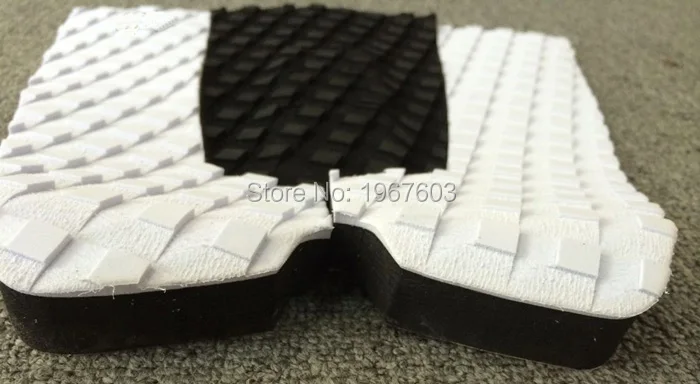 Surf Tail pad_ white with black_ 002