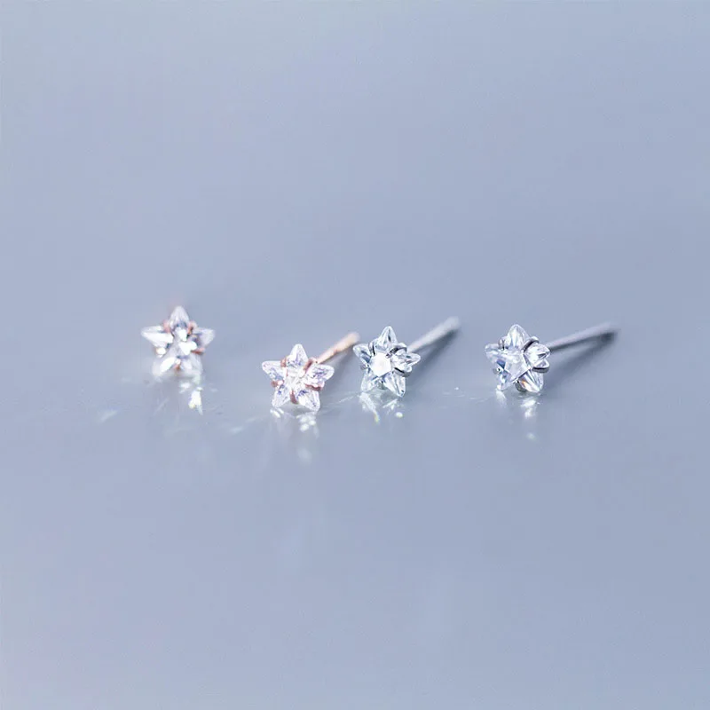 Hot Sale Real 925 Sterling Silver Shiny CZ Zircon Star Small Stud Earrings for Women Lady Girls Fashion Brand Jewelry (SE340)
Hot Sale Real 925 Sterling Silver Shiny CZ Zircon Star Small Stud Earrings for Women Lady Girls Fashion Brand Jewelry (SE340)