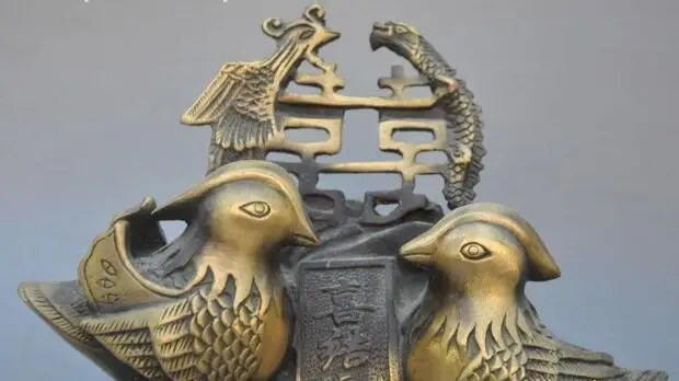 S1206 7" Chinese Bronze Fengshui Couple Lovers phoenix mandarin duck Bird Pair statue discount 30% (C0324)
S1206 7" Chinese Bronze Fengshui Couple Lovers phoenix mandarin duck Bird Pair statue discount 30% (C0324)
