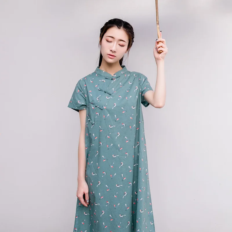Light Chinese Stand Collar Plate Button Slim Bird Print Improved Cheongsam Dress New Cotton Loose Daily Dress
Light Chinese Stand Collar Plate Button Slim Bird Print Improved Cheongsam Dress New Cotton Loose Daily Dress
