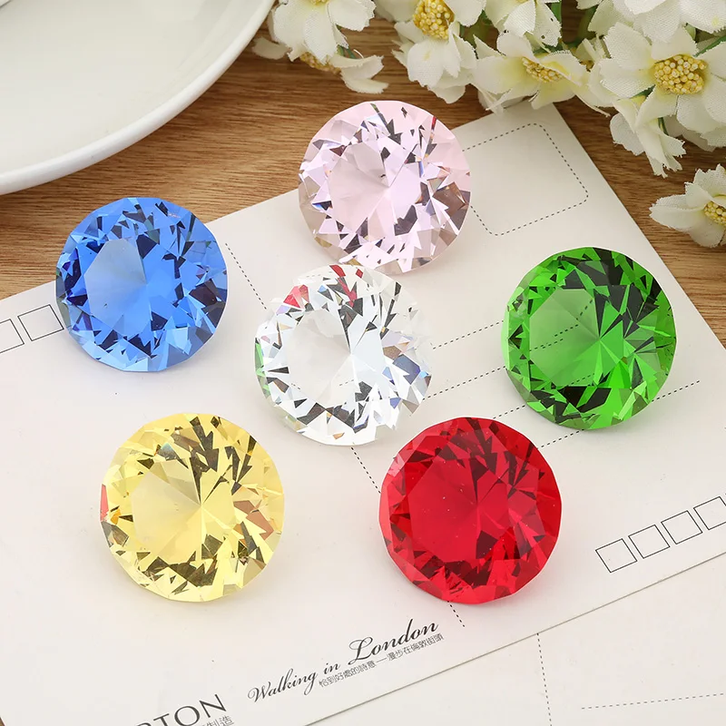3D Cut Crystal Diamond Jewel Paperweight Sparkling Glass Gemstone Wedding Centerpiece Gifts Home TV Counter Decoration Accessory
3D Cut Crystal Diamond Jewel Paperweight Sparkling Glass Gemstone Wedding Centerpiece Gifts Home TV Counter Decoration Accessory