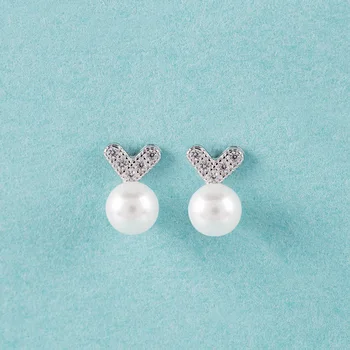 Korean the sweet heart-shaped girlfriend Love S925 sterling silver earrings love pearl earring
Korean the sweet heart-shaped girlfriend Love S925 sterling silver earrings love pearl earring
