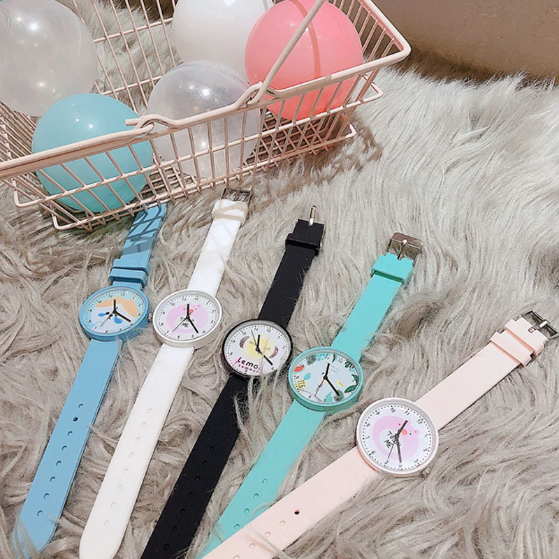 Harajuku Watch Women's Simple Cute Cartoon Wild Candy Color Silicone Watch Female Lady Quartz Wrist Watch Clock Relogio Feminino
Harajuku Watch Women's Simple Cute Cartoon Wild Candy Color Silicone Watch Female Lady Quartz Wrist Watch Clock Relogio Feminino