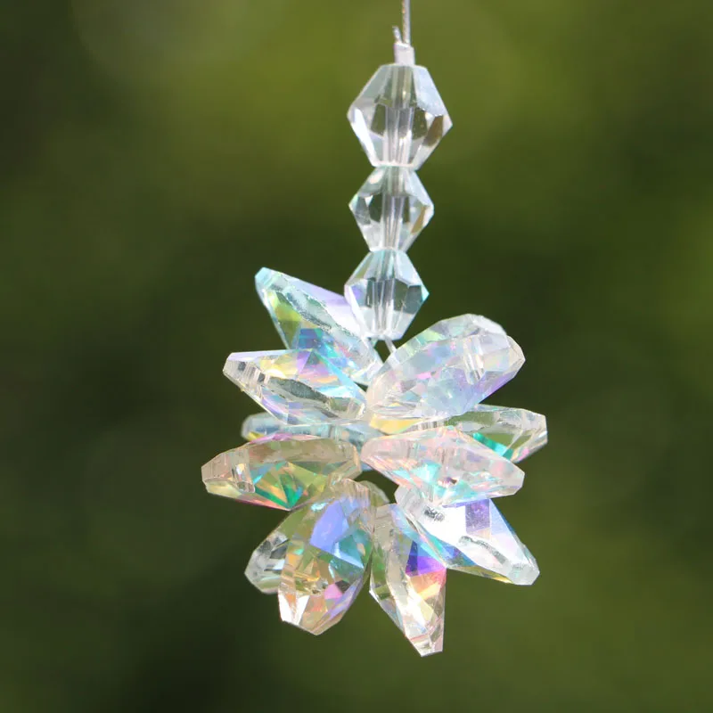 1PCS Clear Chakra Rainbow Crystal Starburst Prisms Hanging Suncatcher Car Charm Ornament
1PCS Clear Chakra Rainbow Crystal Starburst Prisms Hanging Suncatcher Car Charm Ornament
