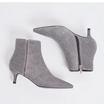 European American pointed short boots women 2018 autumn winter new silver-gray sequined Martin boots side zipper boots tide
European American pointed short boots women 2018 autumn winter new silver-gray sequined Martin boots side zipper boots tide