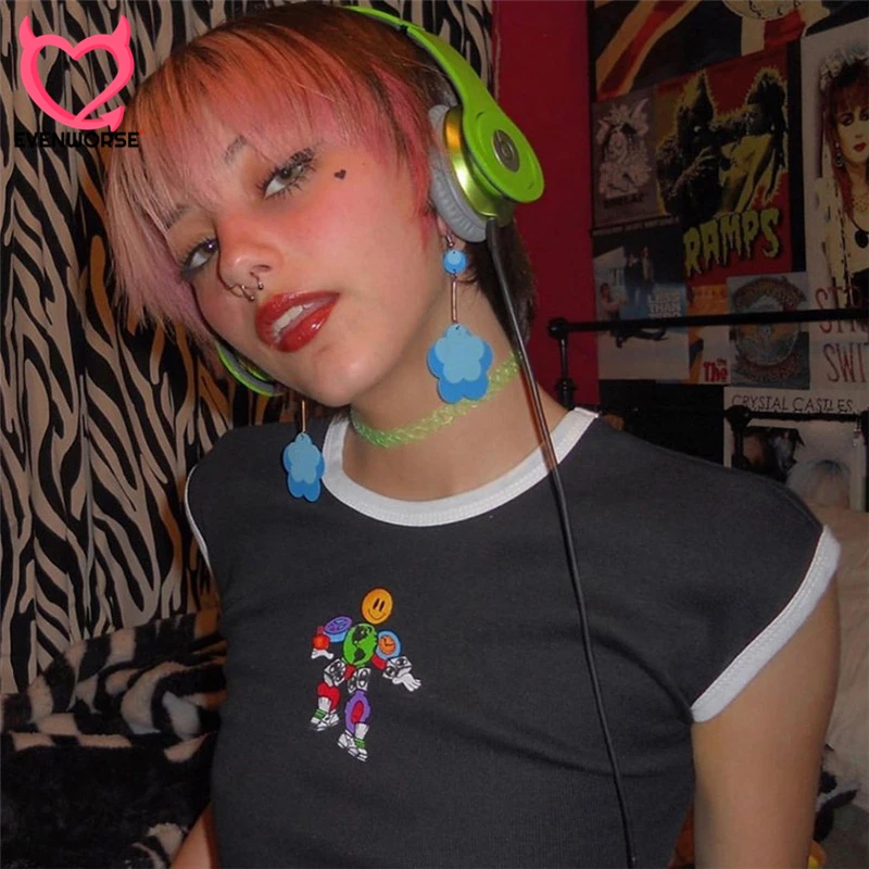 Evenworse 2019 summer Tees O-neck short sleeves printed cartoon women T-shirt black solid t shirt crop top casual streetwear
Evenworse 2019 summer Tees O-neck short sleeves printed cartoon women T-shirt black solid t shirt crop top casual streetwear
