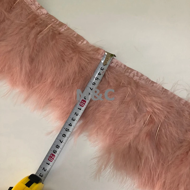 2 Yards/lot Fully White Marabou Feather Boa Trim Height 15-20cm Turkey Feathers For Crafts RibbonParty Decoration Apperal Sewing
2 Yards/lot Fully White Marabou Feather Boa Trim Height 15-20cm Turkey Feathers For Crafts RibbonParty Decoration Apperal Sewing
