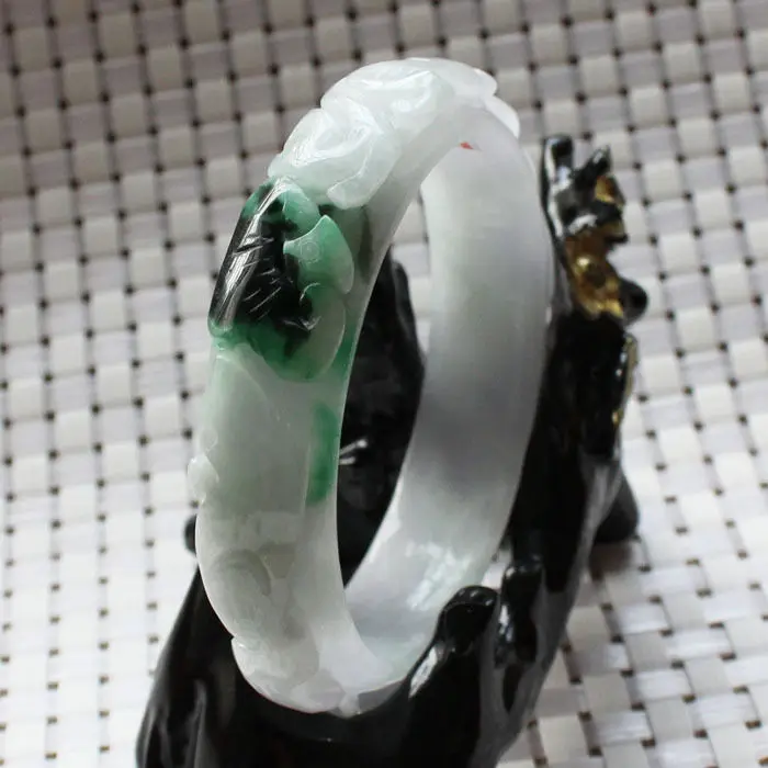 1171 Chinese Hand-carved Emerald Green stoneite stone Gems Bracelet Bangle 59mm 10.20 40
1171 Chinese Hand-carved Emerald Green stoneite stone Gems Bracelet Bangle 59mm 10.20 40