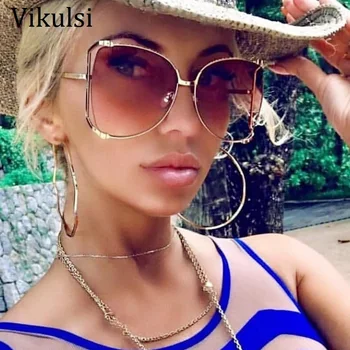 2018 Brand Designer Pearl Decoration Half Frame Women Cat Eye Sunglasses Fashion Oversized Sun Glasses Ladies Clear Pink Shades
2018 Brand Designer Pearl Decoration Half Frame Women Cat Eye Sunglasses Fashion Oversized Sun Glasses Ladies Clear Pink Shades