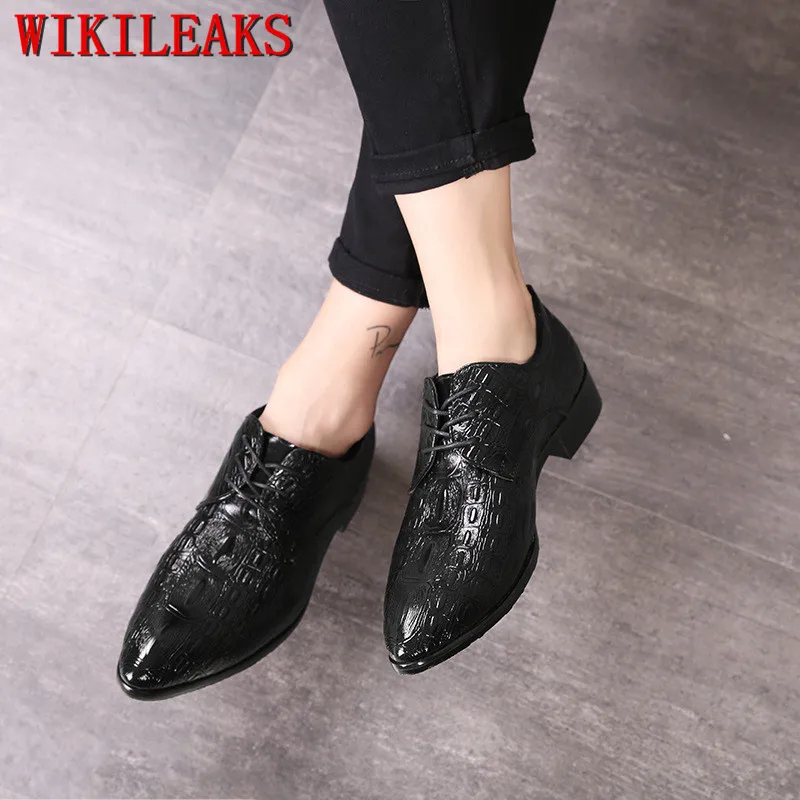 Designer Oxford Shoes For Men Formal Wedding Dress Shoes Men Pointed Toe Crocodile Leather Office Shoes Sapato Social Masculino
Designer Oxford Shoes For Men Formal Wedding Dress Shoes Men Pointed Toe Crocodile Leather Office Shoes Sapato Social Masculino