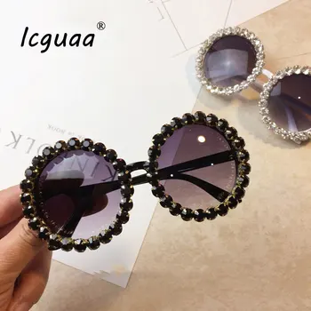 Oversized Rhinestone Round Sunglasses Women Diamond Shiny Brand Glasses Designer Fashion Women Sunglasses Shades Gafas UV400
Oversized Rhinestone Round Sunglasses Women Diamond Shiny Brand Glasses Designer Fashion Women Sunglasses Shades Gafas UV400
