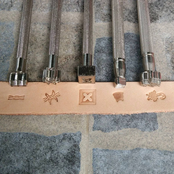 Hand-work unique design leather working tools carving punches stamp craft making high quality steel
Hand-work unique design leather working tools carving punches stamp craft making high quality steel