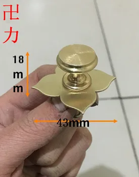 Chinese antique copper round hole single handle drawer Book wine cabinet door golden shoes clothing beauty furniture door handle
Chinese antique copper round hole single handle drawer Book wine cabinet door golden shoes clothing beauty furniture door handle