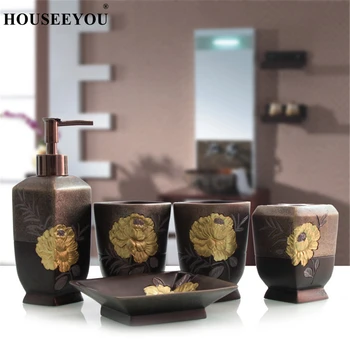 5Pcs/set European Antique Bathroom Accessories Set Soap Dish Lotion Dispenser Toothbrush Holder Tumbler Bathroom Wedding Gifts
5Pcs/set European Antique Bathroom Accessories Set Soap Dish Lotion Dispenser Toothbrush Holder Tumbler Bathroom Wedding Gifts