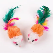 Hračka pro kočky i psy v podobě barevné myšky