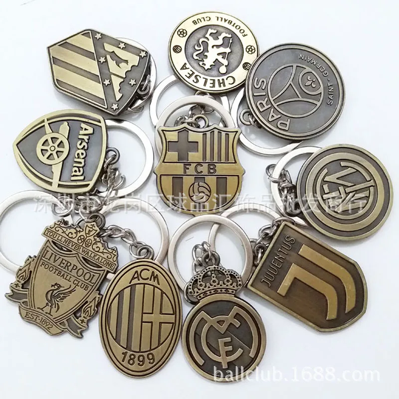 Football Club Logo CR7 C.RONALDO Messi Bale Salah keyring Keychain Gift Men Women Soccer Star Fans Keychain Toy Sport Liverpool
Football Club Logo CR7 C.RONALDO Messi Bale Salah keyring Keychain Gift Men Women Soccer Star Fans Keychain Toy Sport Liverpool