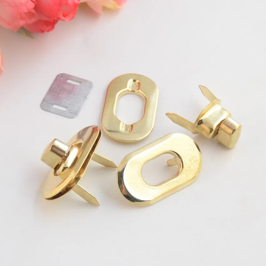 Free Shipping 5 Sets Gold Tone DIY Craft Trunk Lock Handbag Bag Accessories Purse Snap Clasps/ Closure Locks 37x21mm F0955
Free Shipping 5 Sets Gold Tone DIY Craft Trunk Lock Handbag Bag Accessories Purse Snap Clasps/ Closure Locks 37x21mm F0955
