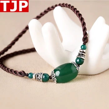 Clavicle necklace short green agate sterling silver and silver accessories simple fashion wild autumn ladies jade pendant
Clavicle necklace short green agate sterling silver and silver accessories simple fashion wild autumn ladies jade pendant