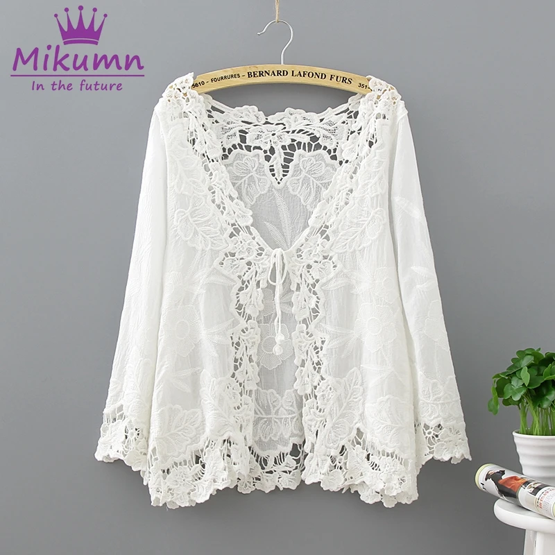Mikumn 2019 Summer Women Shirt White Cotton V-neck 3/4 Sleeve Casual Loose Hollow Out Lace Cardigan Blouse Tops Camisas Mujer
Mikumn 2019 Summer Women Shirt White Cotton V-neck 3/4 Sleeve Casual Loose Hollow Out Lace Cardigan Blouse Tops Camisas Mujer