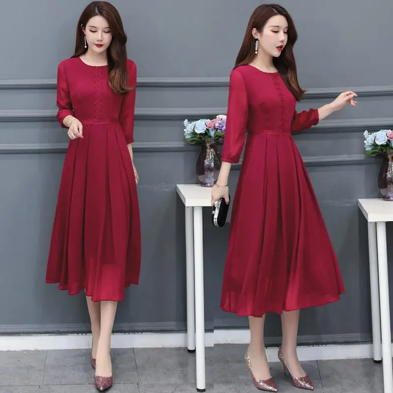 Summer Retro Elegant Women Dresses Purple Chiffon O-Neck Three Quarter-Sleeved Dress Ladies Beach Beach Long Dress Vestidos
Summer Retro Elegant Women Dresses Purple Chiffon O-Neck Three Quarter-Sleeved Dress Ladies Beach Beach Long Dress Vestidos