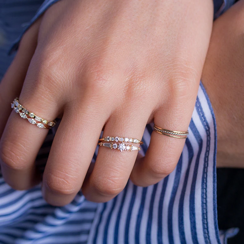 gold color cz band thin band cz cluster design elegance sparking bling minimal minimalist girl gift delicate stack thin rings
gold color cz band thin band cz cluster design elegance sparking bling minimal minimalist girl gift delicate stack thin rings