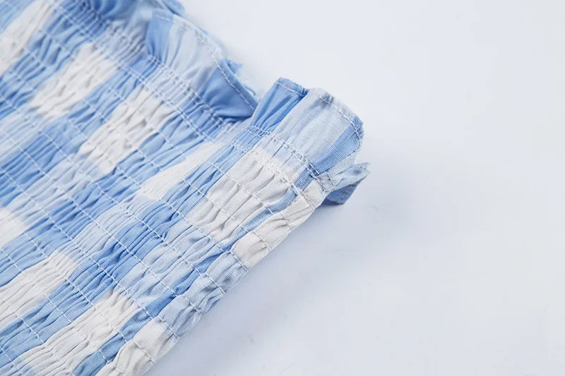 8941438298_1973477789