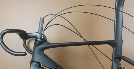 2019 new T1100 rim/disc brake carbon road frame vais bicycle racing bike Veng e frameset taiwan made XDB DPD ship
2019 new T1100 rim/disc brake carbon road frame vais bicycle racing bike Veng e frameset taiwan made XDB DPD ship