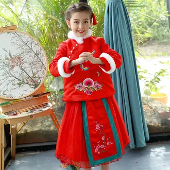 SIMTREE girls cheongsam Chineses tranditional style dress graceful chi-pao new year princess skirt sets embroidery flower red
SIMTREE girls cheongsam Chineses tranditional style dress graceful chi-pao new year princess skirt sets embroidery flower red